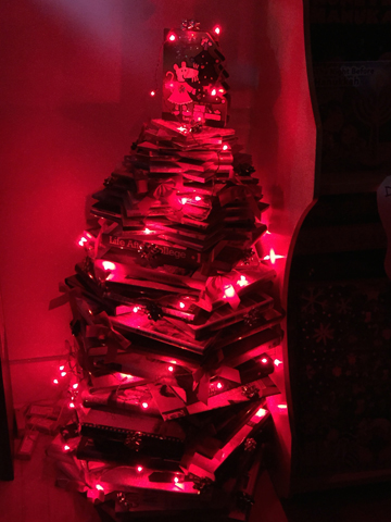Book Tree 2014 Red Lights